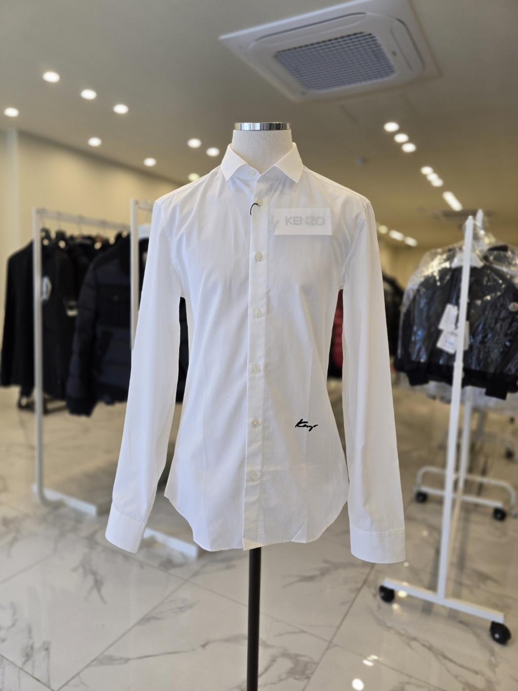 Max Mara Men's Signature Logo Embossed Long Sleeve Shirt 5CH200