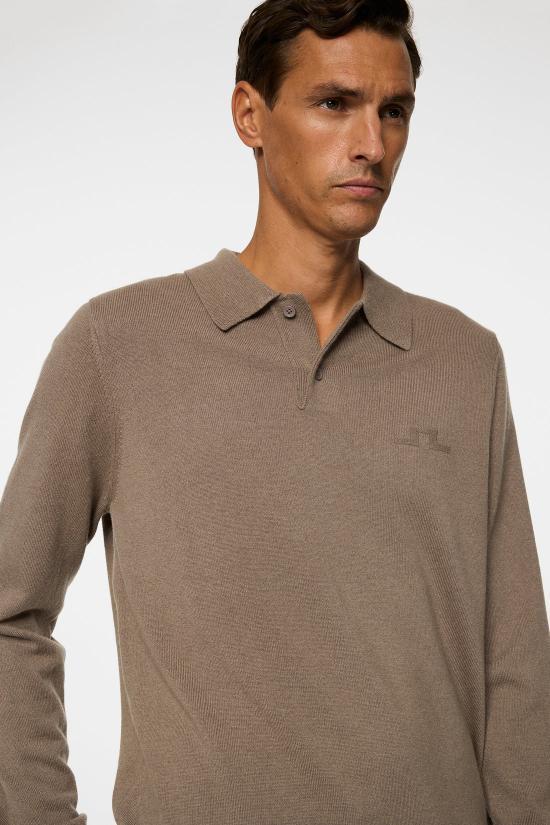J LINDEBERG Round Neck Knit Sweater for Men FMKW15268U144 BRINDLE DOM
