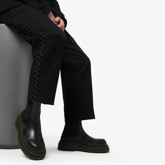 Bottega Veneta Tire Chelsea Leather Mid Boots Black Men