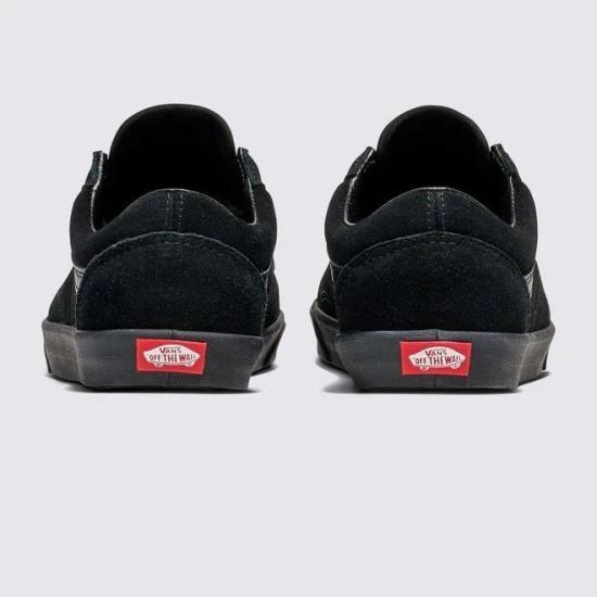 Vans Classic Low-Top Sneakers for Men VN000D0EBKA1 DOM