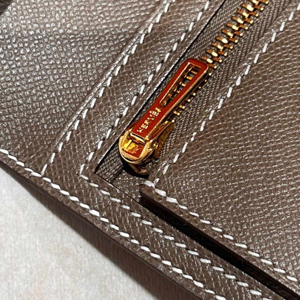 HERMES Beaun Long Wallet Etoupe Leather Gold Hardware Unisex