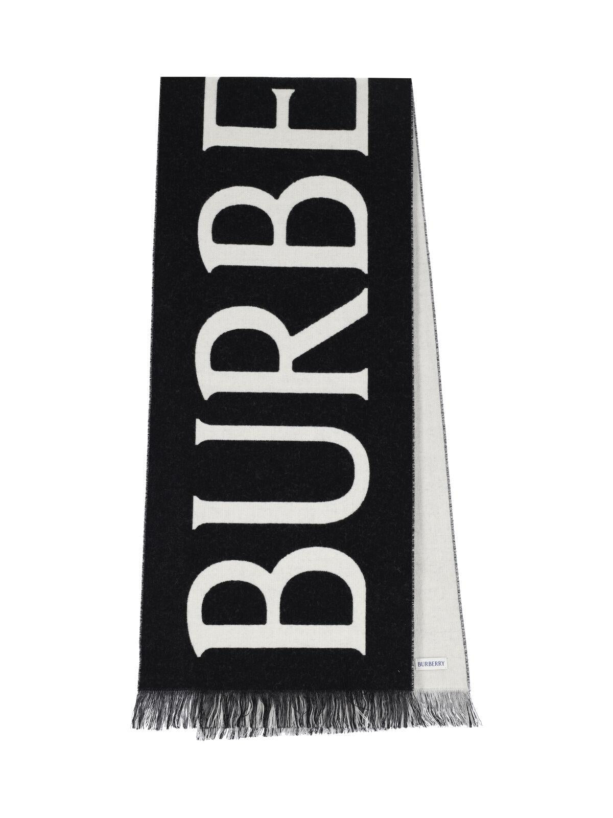 BURBERRY Beige Check Wool Scarf