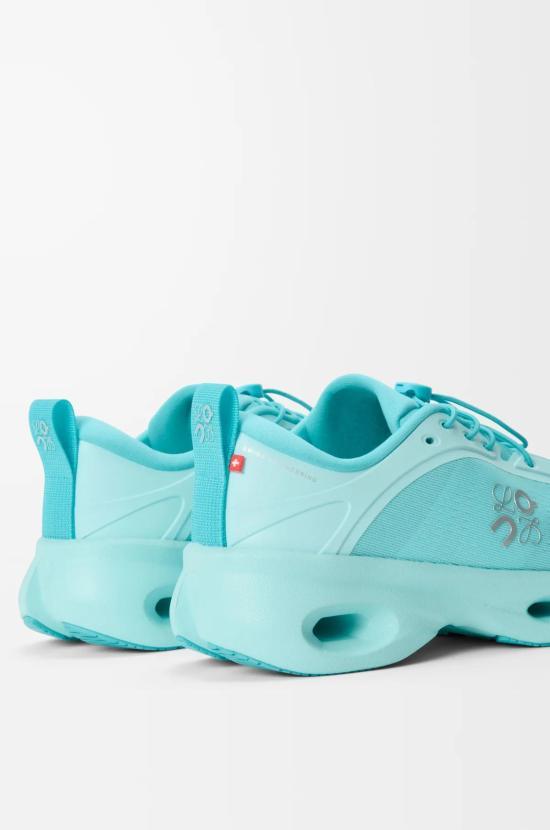 LOEWE Turquoise Leather Low-Top Sneakers L929282 X385150