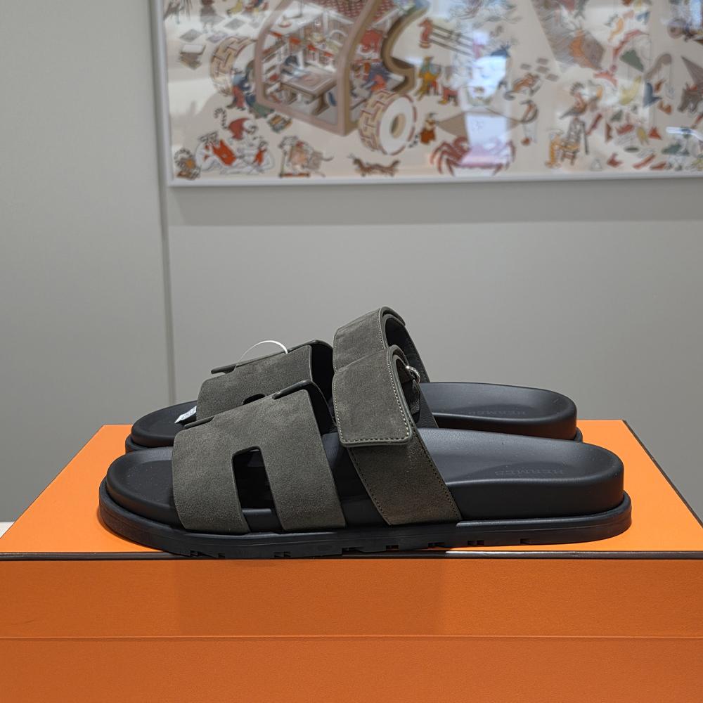 HERMES Men’s Chypre Suede Sandals Khaki