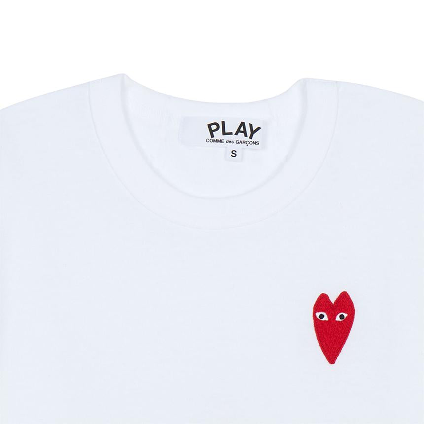 Comme des Garcons Long Red Heart Patch Short Sleeve T-Shirt Unisex AZ T229 051 3