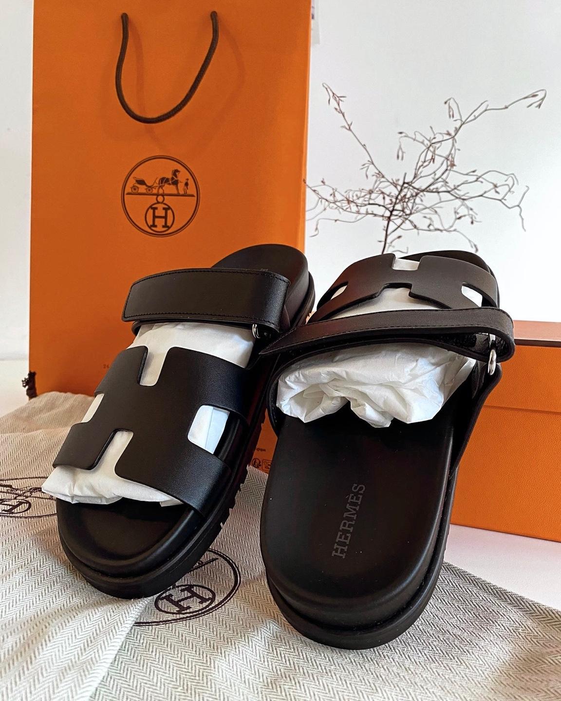 HERMES Chypre Sandals Calfskin Noir Black Women’s Sandals
