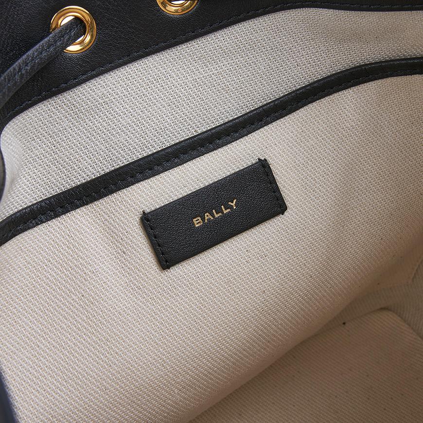 BALLY Womens Black Leather Code Bucket Shoulder Bag WAU01 FVT607 U901O