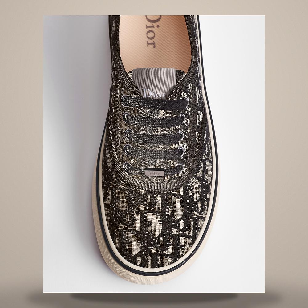 DIOR Beige Blue Oblique Embroidered Cotton Low Top Sneakers KCK528OLF S60U