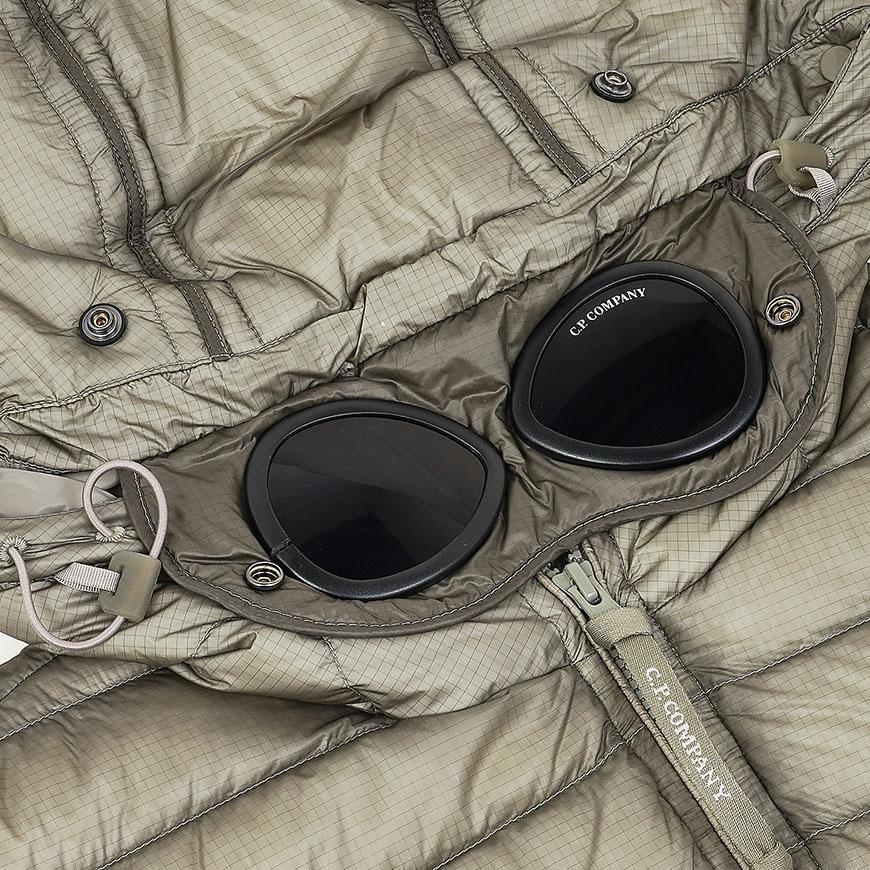 CP Company DD Shell Hooded Goggle Down Jacket Green Men