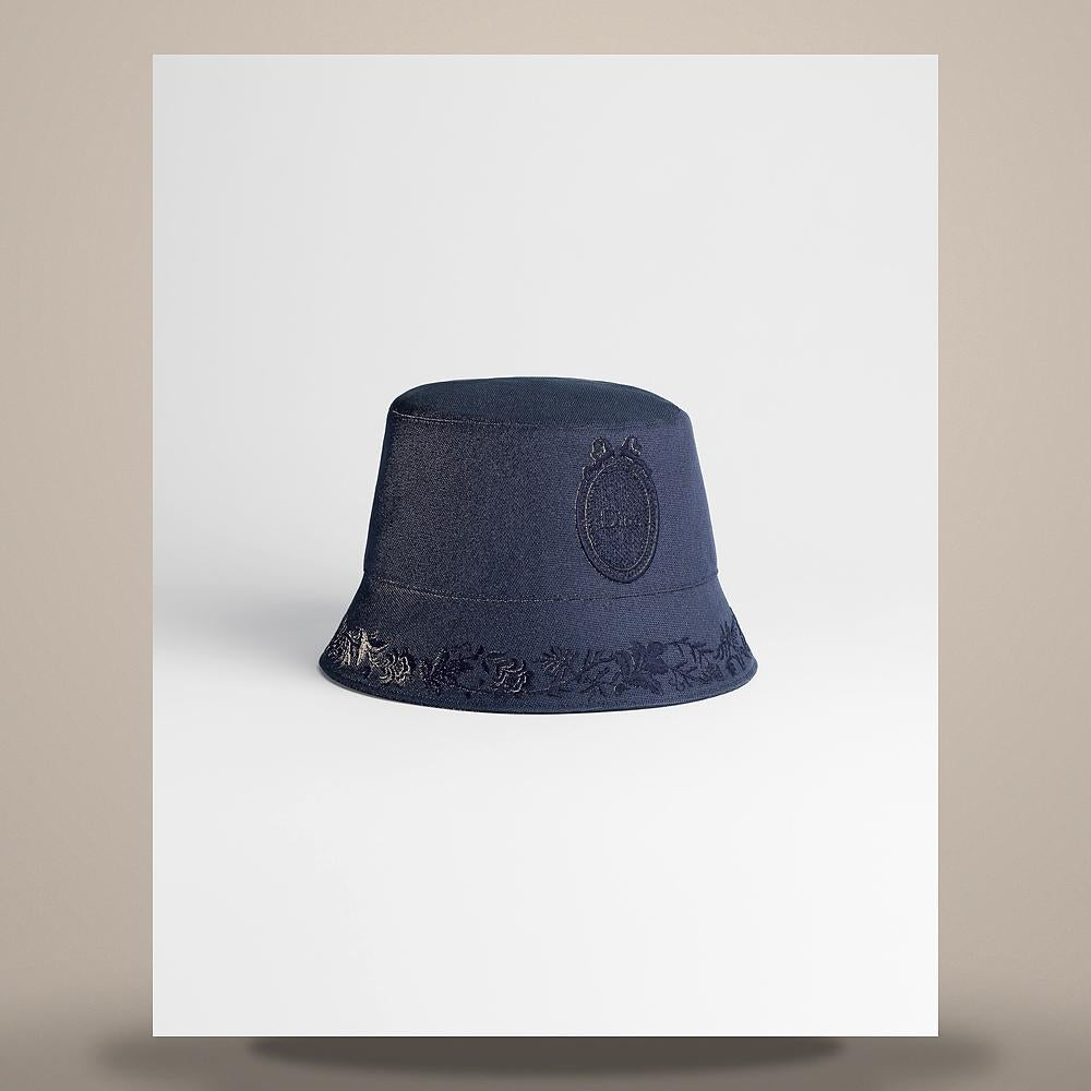 DIOR Teddy D Dior Medallion Narrow Brim Bucket Hat Navy Blue C CPB06220ECOT C540