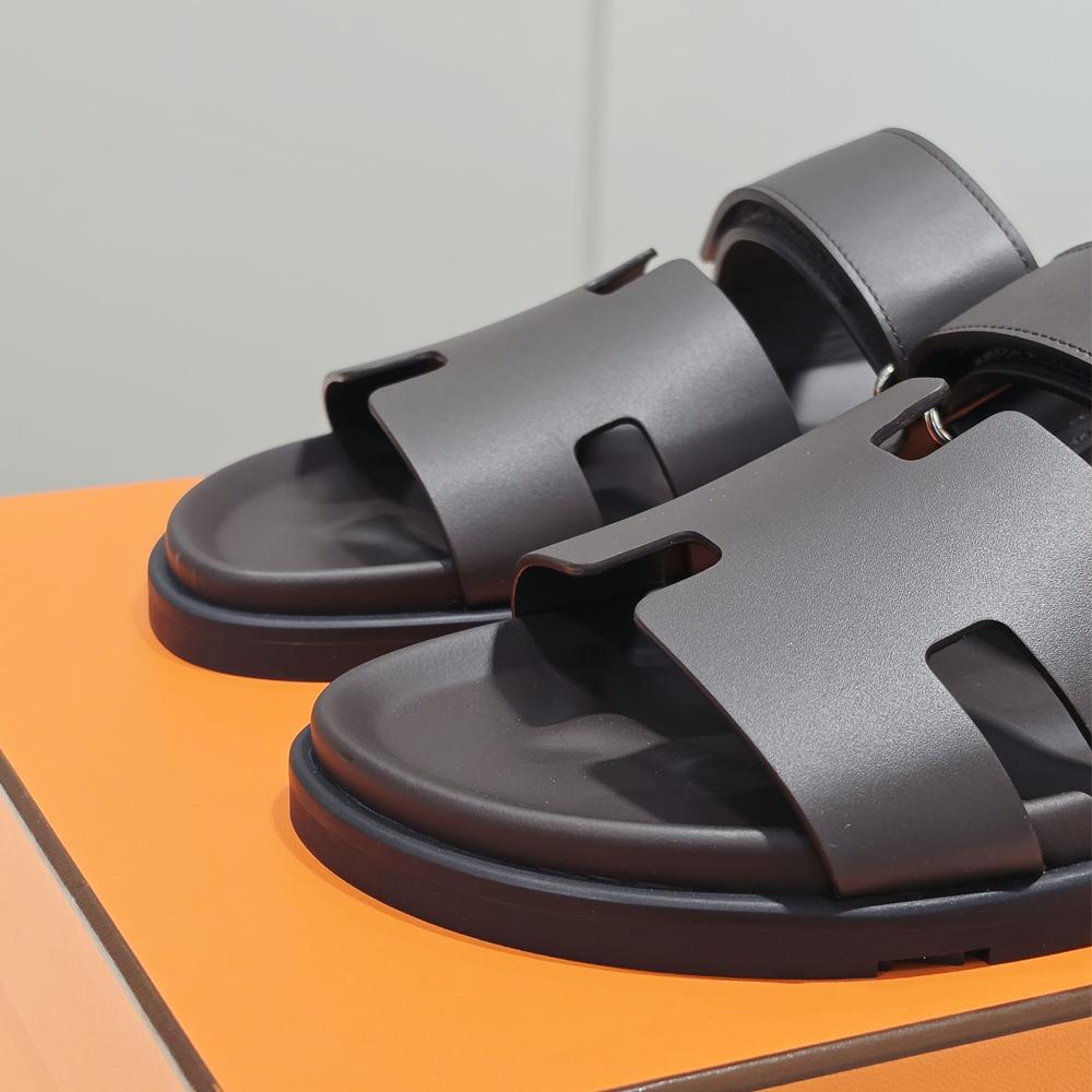 HERMES Men’s Chypre Sandals Brown Ebene Leather