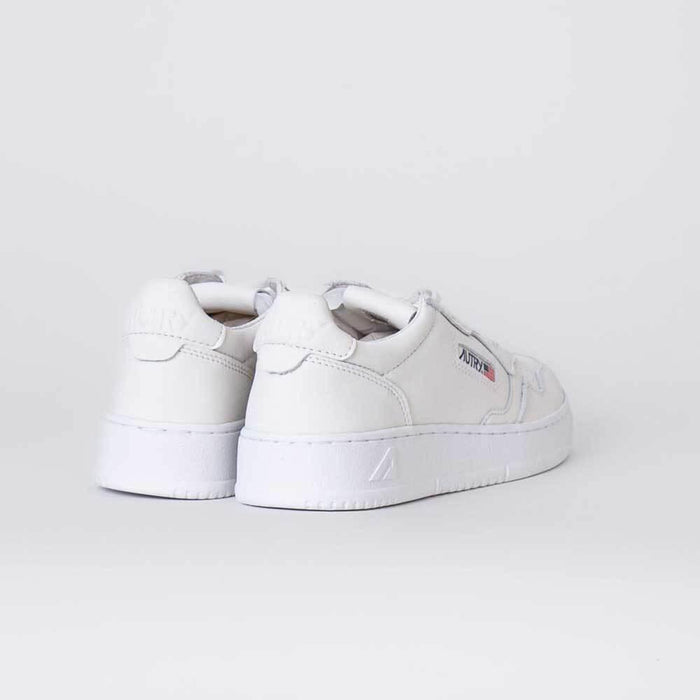 AUTRY Medalist Low Women’s Sneakers White Leather