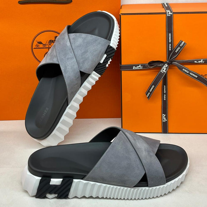 HERMES Men’s Calfskin Gray H Black Infra Sandals