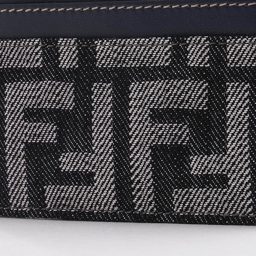 FENDI Women’s Baguette Leather Card Holder Wallet White