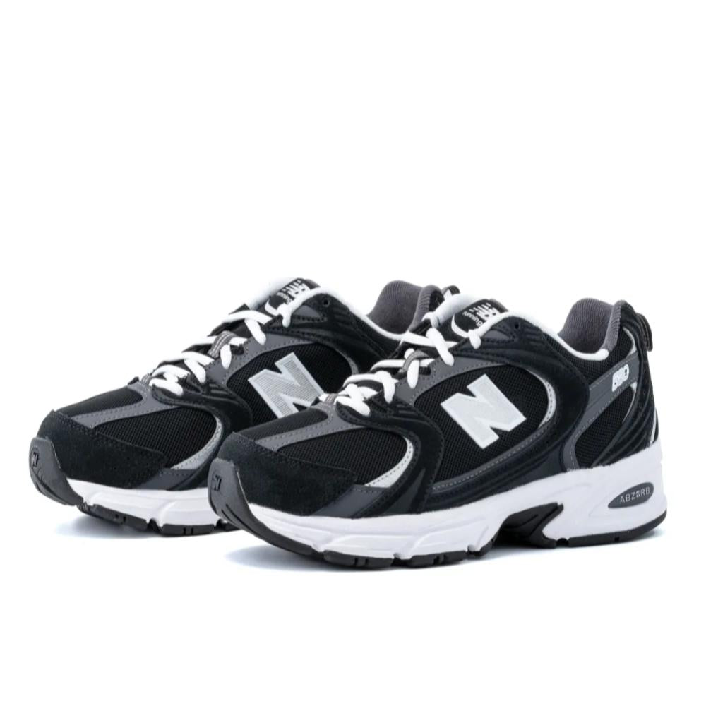 New Balance 530 Classic Black Low-Top Sneakers