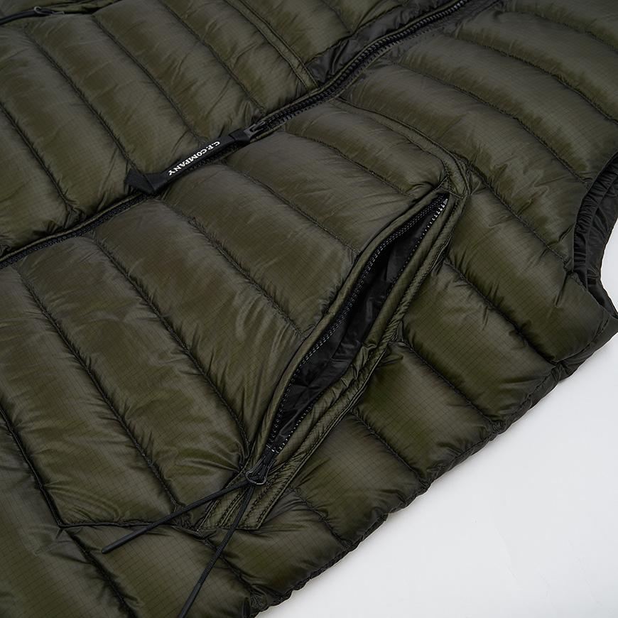 CP Company Men DD Shell High Neck Puffer Vest RCCMVE703A 110416A 683