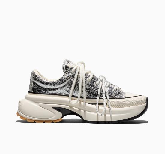 Converse White Low-Top Canvas Sneakers Women’s A24282 C