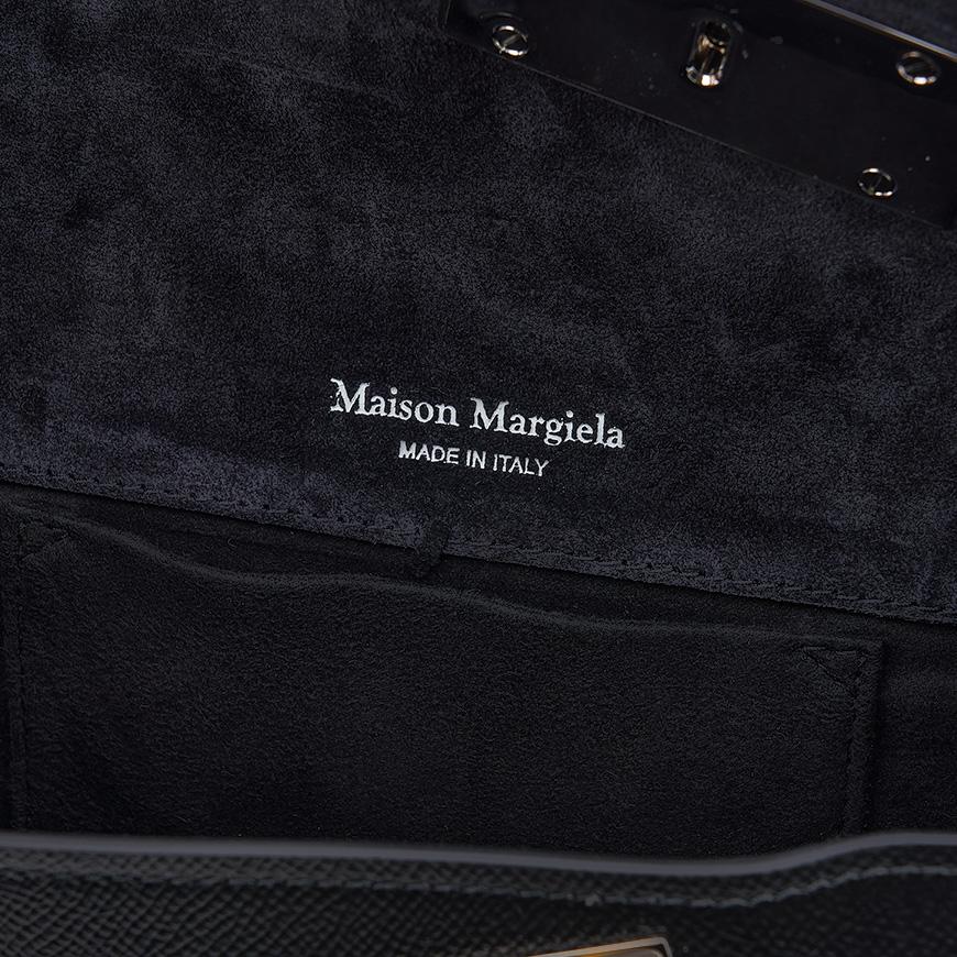 Maison Margiela Women’s Classic Stitch Small Clutch Bag Black Leather