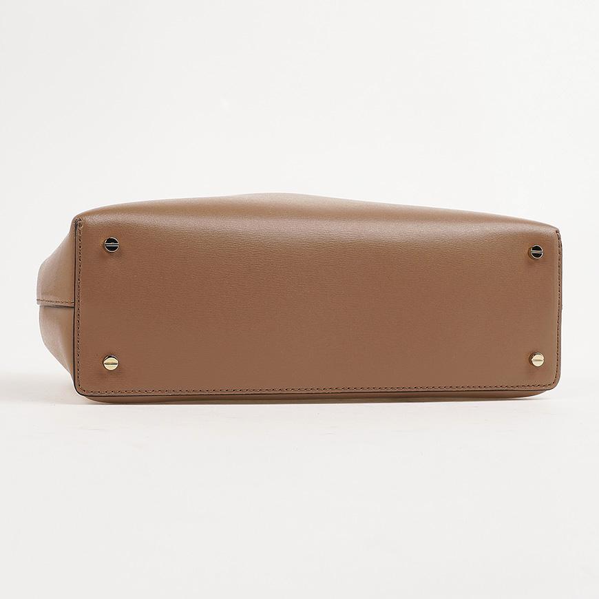 Toteme T-Lock Leather Clutch Bag for Women 234 WAL950 LE0025
