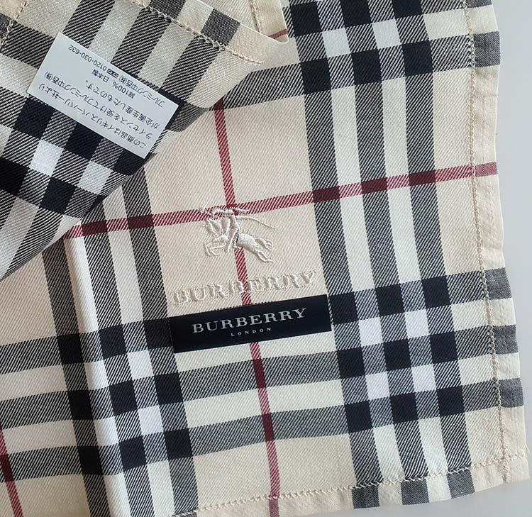 BURBERRY Nova Check Equestrian Knight Logo Petite Cream Scarf