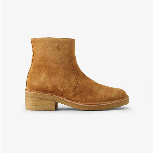A.P.C. Armel Leather Ankle Boots CAF