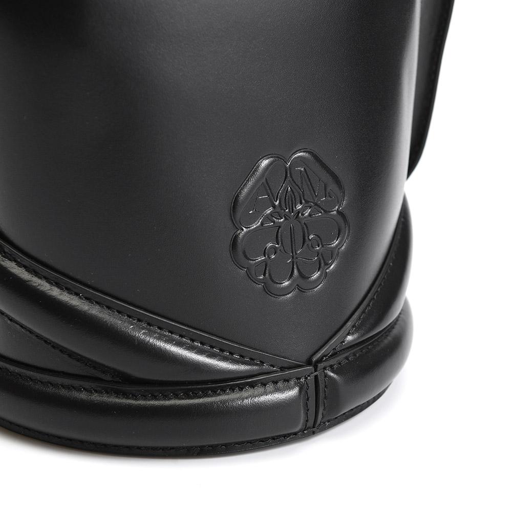 Alexander Mcqueen The Curve Bucket Bag Black Leather Shoulder Bag