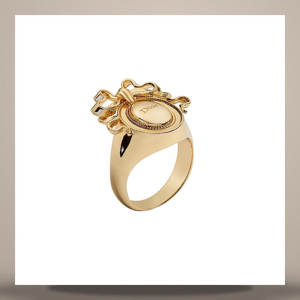 DIOR Gold-Finish Metal Medallion Ring R3084WOMMT D300