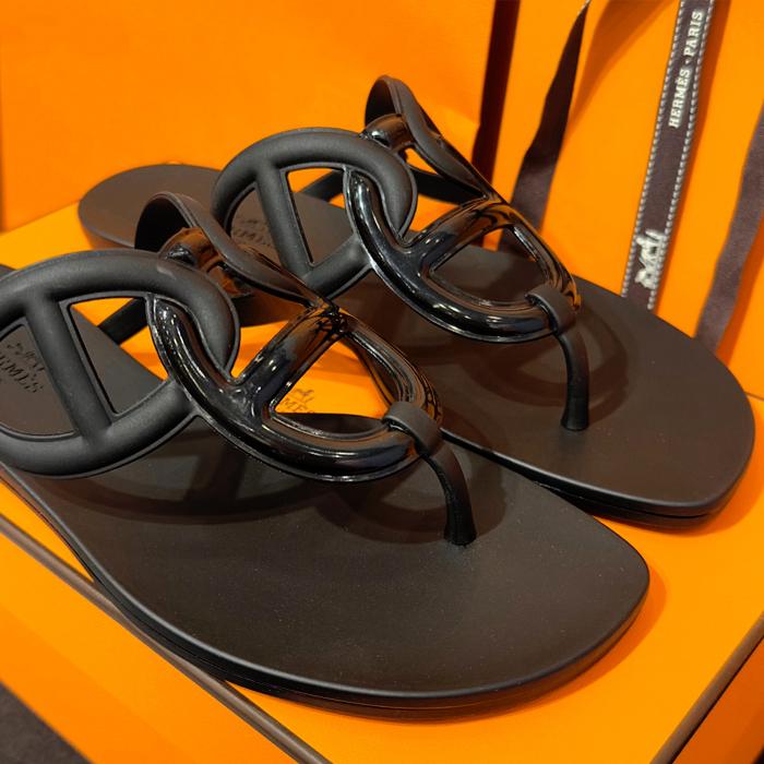 HERMES Egerie Jelly Shoes Black Sandals