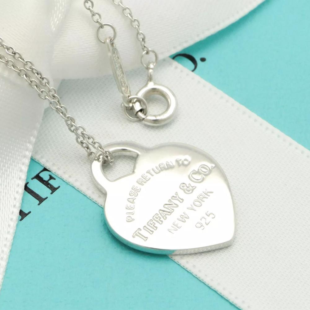 Tiffany & Co 925 Silver Return to Tiffany Heart Pendant Necklace 92 5