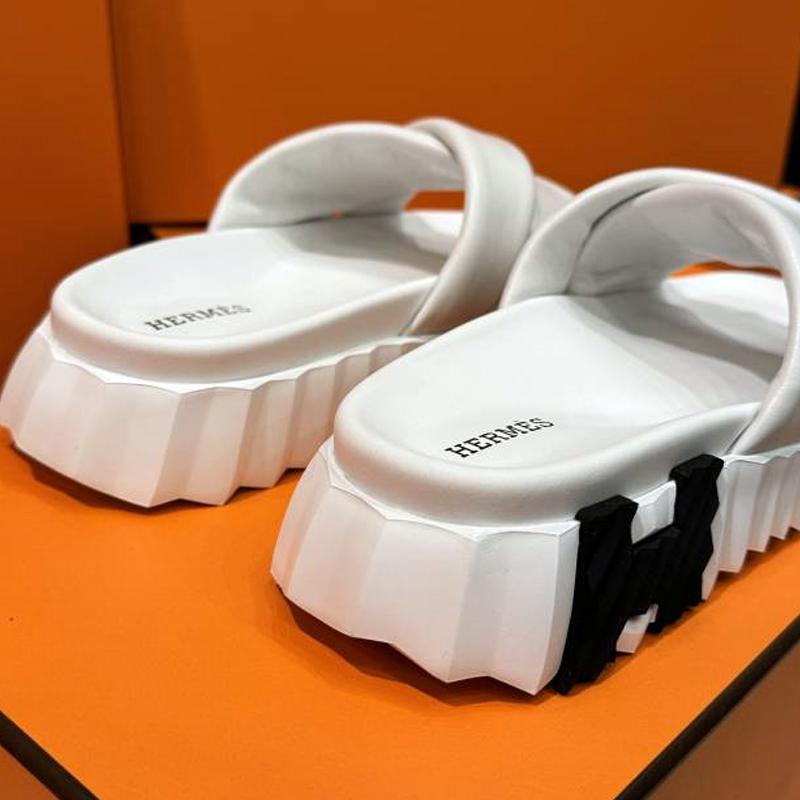 HERMES White Black Calfskin Infra Sandals Low-Top Sneakers