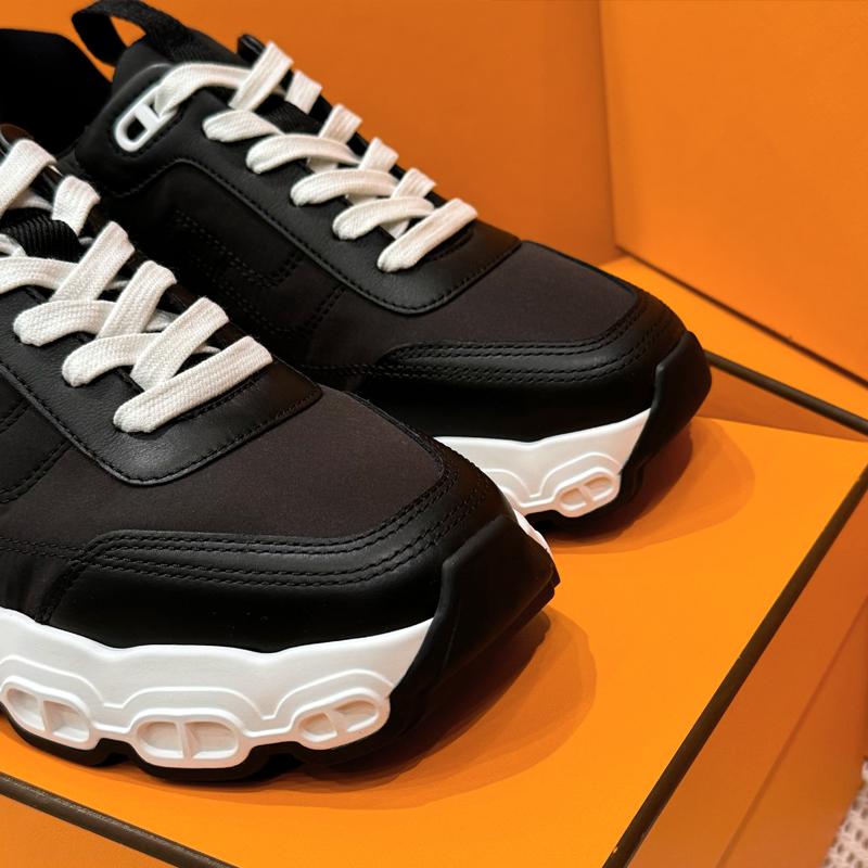 HERMES Black White Impulse Sandal Outsole Low-Top Sneakers