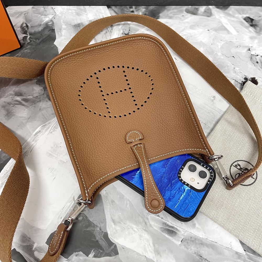 HERMES Evelyne Mini 16 Gold Clemence Leather Crossbody Bag Palladium Hardware
