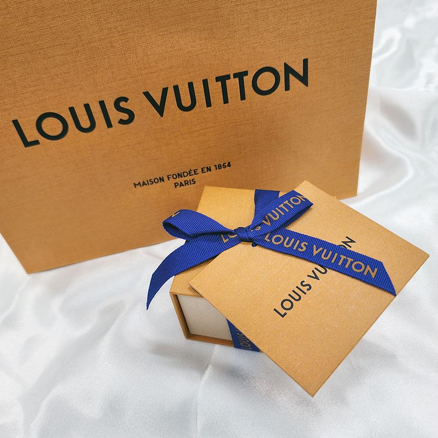 Louis Vuitton Gold-Tone LV Iconic Pendant Necklace for Women
