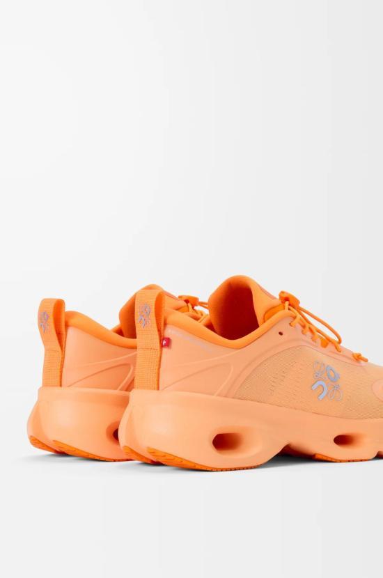 LOEWE White Leather Low-Top Sneakers L929282X389100 ORANGE DOM