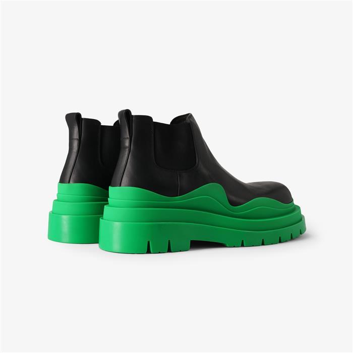 Bottega Veneta Tire Ankle Chelsea Boots Men Leather Black