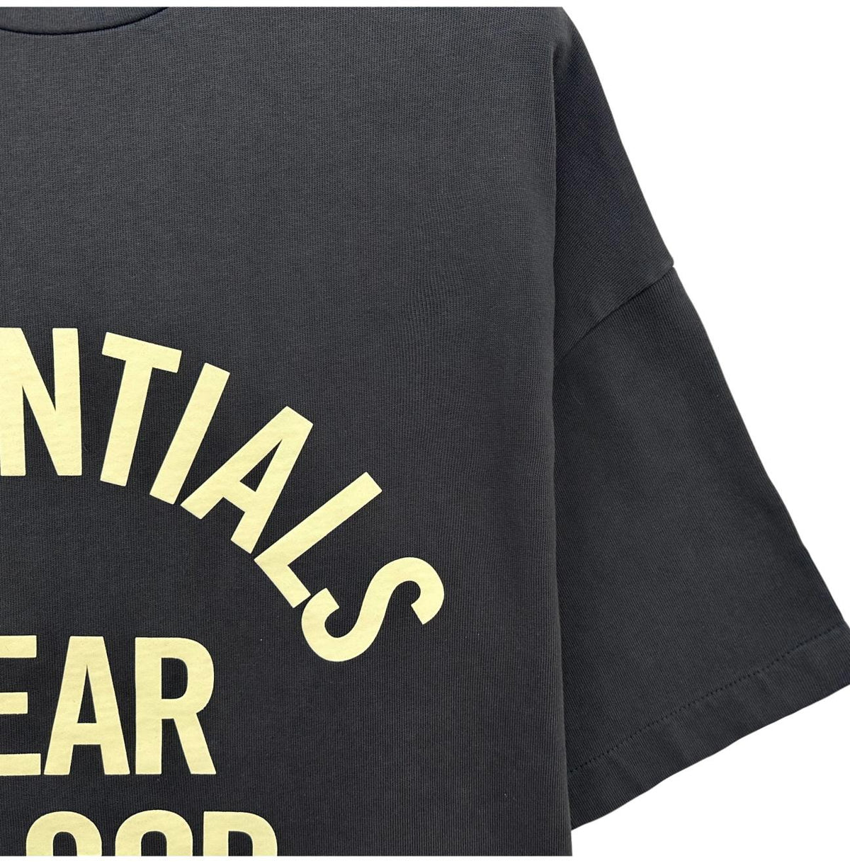 Fear of God Essentials Big Logo Vintage Black Short Sleeve T-Shirt 125SP262001F