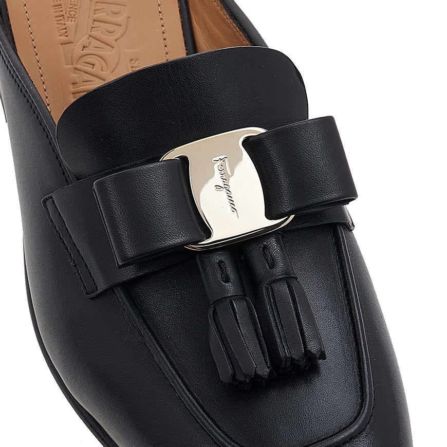 Ferragamo Black Vara Bow Tassel Women's Flat Mule Sandals 0758462 1