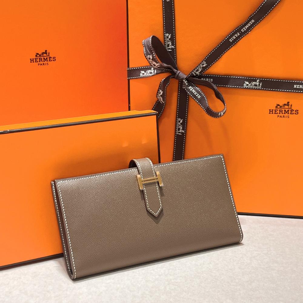 HERMES Beaun Long Wallet Etoupe Leather Gold Hardware Unisex