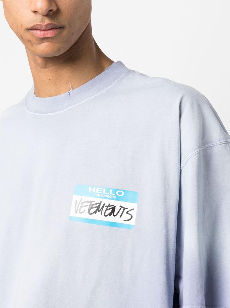Vetements Men's Vintage Effect Short-Sleeve Crewneck T-Shirt UE63TR640L