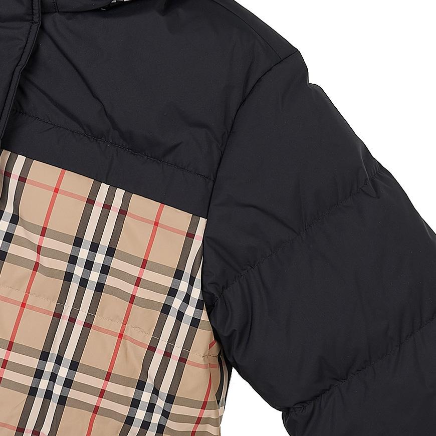 BURBERRY Reversible Check Puffer Jacket for Women 8079476 W OAKMENRE REV A7028 2