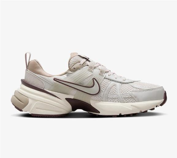 Nike V2K Run Light Orewood Brown Low-Top Sneakers FD0736 103
