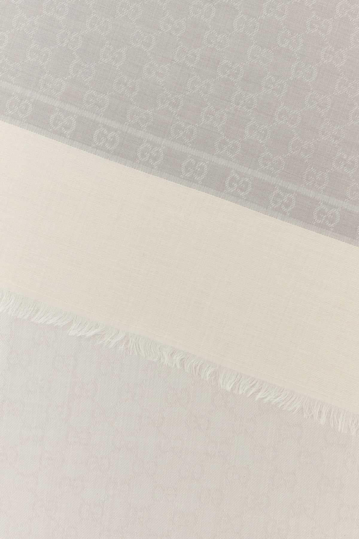 GUCCI Gray Wool Knit Scarf
