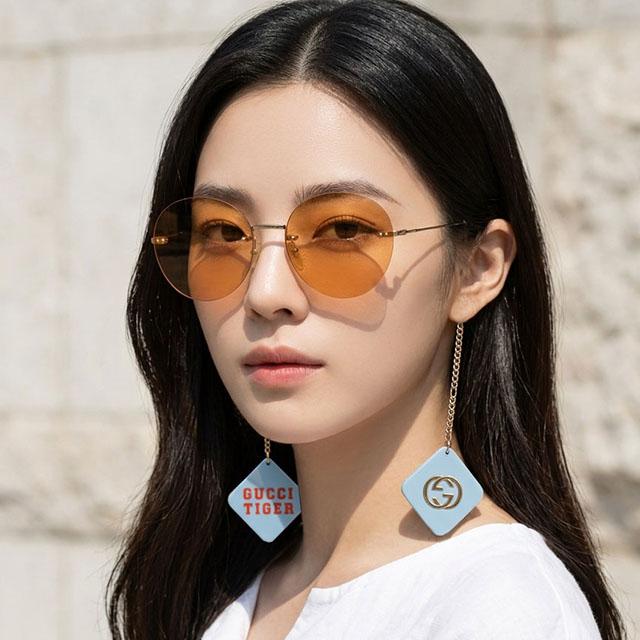 GUCCI Chain-Detail Round Unisex Sunglasses GG1149S 007