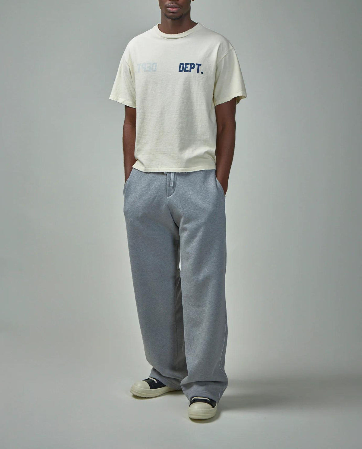 GALLERY DEPT. Reversible Student Coach Short Sleeve T-S DCS 10003 ARCHIVAL WHITE