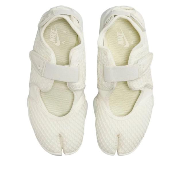 Nike Air Rift Lace Women’s Sandals White Mesh Elastic Strap