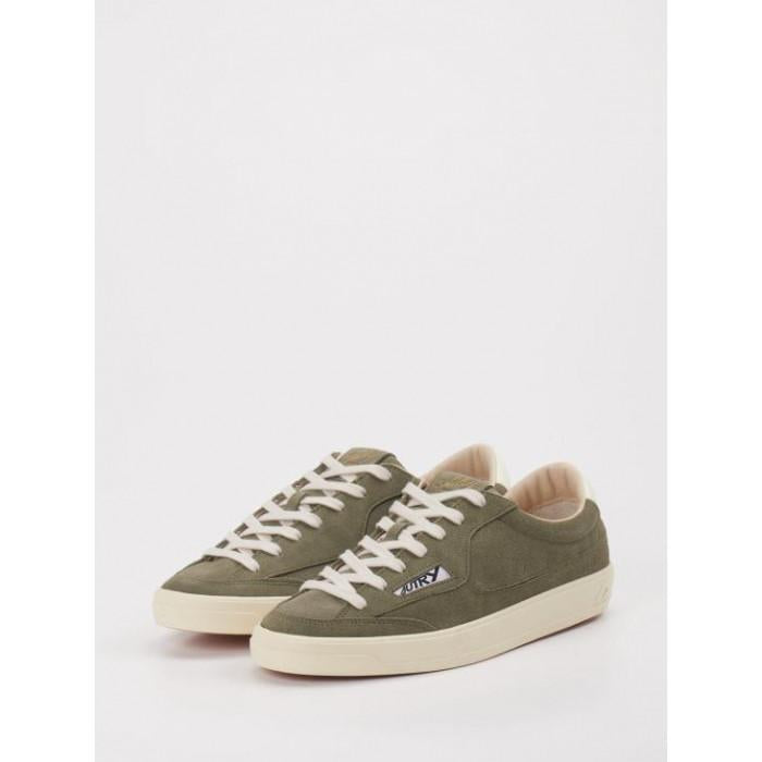 AUTRY Womens Windscape Suede Low Top Sneakers SCLW KT03