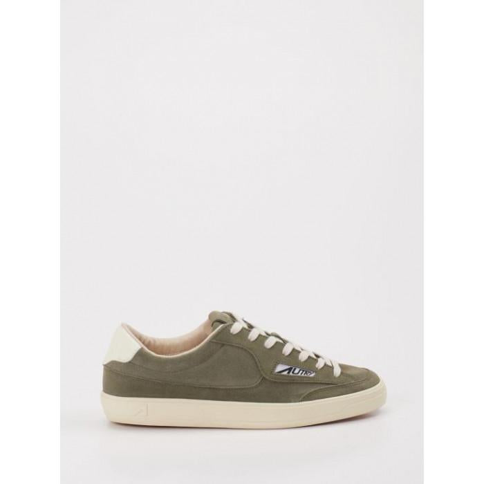 AUTRY Womens Windscape Suede Low Top Sneakers SCLW KT03