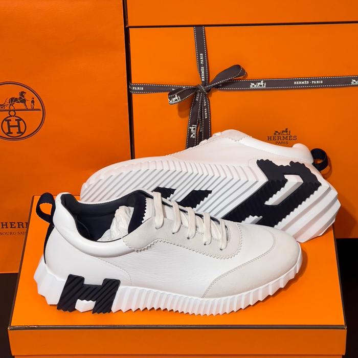 HERMES Men’s Bouncing Goatskin White Leather Sneakers Navy H Logo