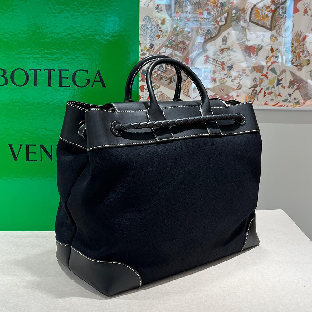 Bottega Veneta Canvas Tote Bag with Leather Trim Large Andiamo Voyager