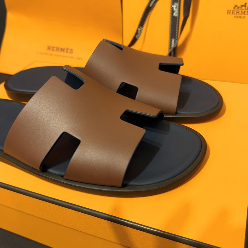 HERMES Izmir Sandals Calfskin Brown Marine Blue Two-Tone Men’s